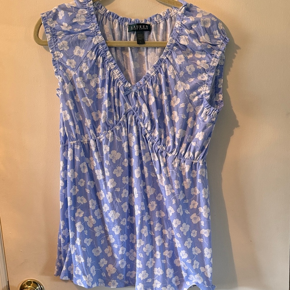 Lauren Ralph Lauren Lavender Floral V-Neck Ruffle sleepwear with pants. Not worn